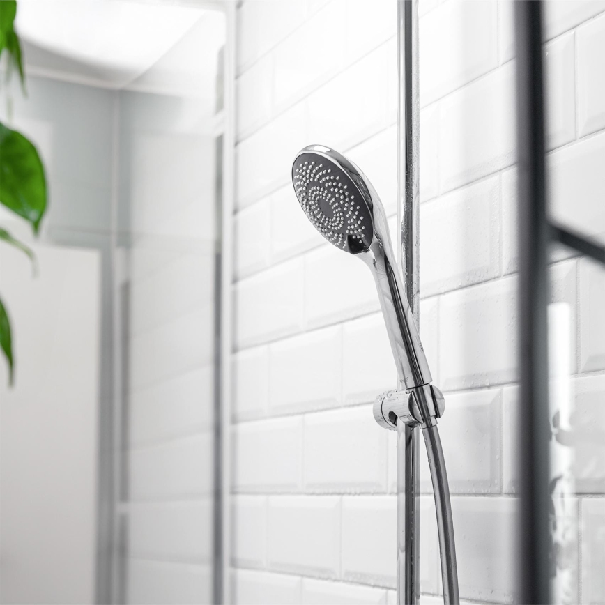 WENKO 23993100 - Duschkopf Wassersparsystem 11x11 cm, Hochglanz-Chrom/Weiß/Grau