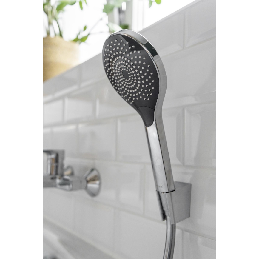 WENKO 24921100 - Duschkopf Wassersparsystem 12x12 cm, glänzender Chrom/Grau