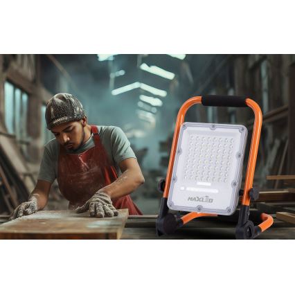 Dimmbarer, wiederaufladbarer LED-Akku-Fluter mit Stativ LED/50W/3,2V 4500K 5000 mAh IP65 orange