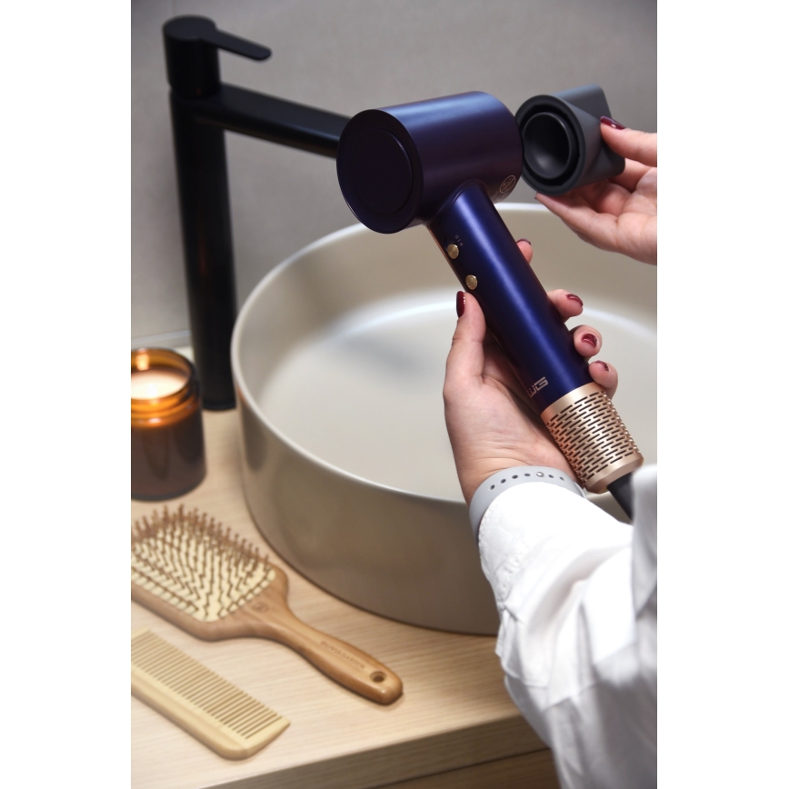 Winner Group - Haartrockner mit Ionisator Elegance Air 1600W/230V blau SCHUKO