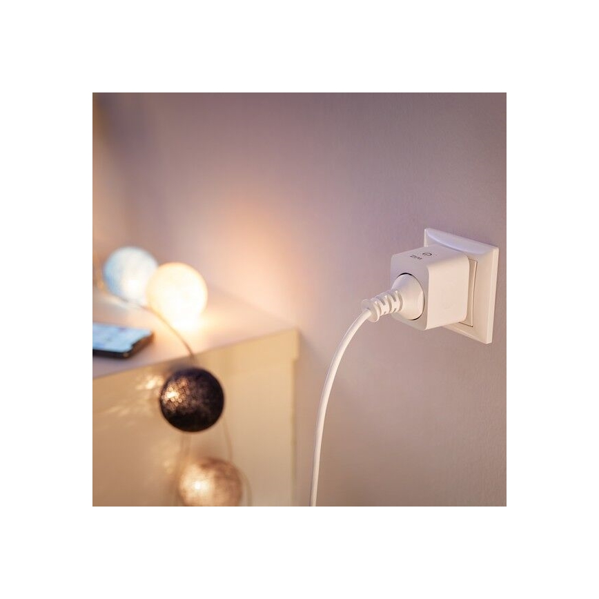 WiZ - Intelligente Steckdose E 2300W + Stromzähler Wi-Fi